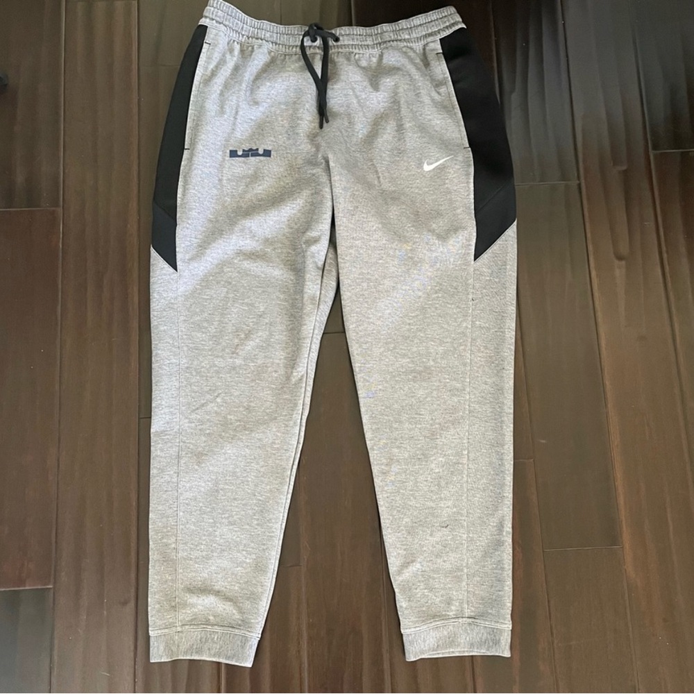 Nike Gray And Black Dri Fit Pants With Zip Pockets Size XXL